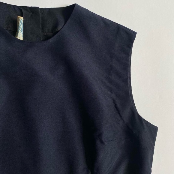 Vintage 60s navy blue sleeveless top - Picture 3 of 8